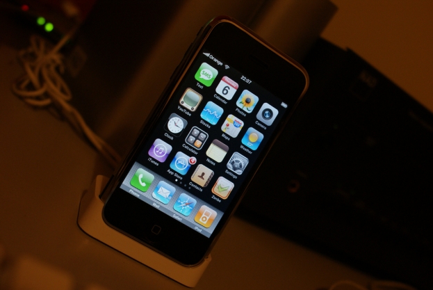 iPhone va repara GRATIS mobilele